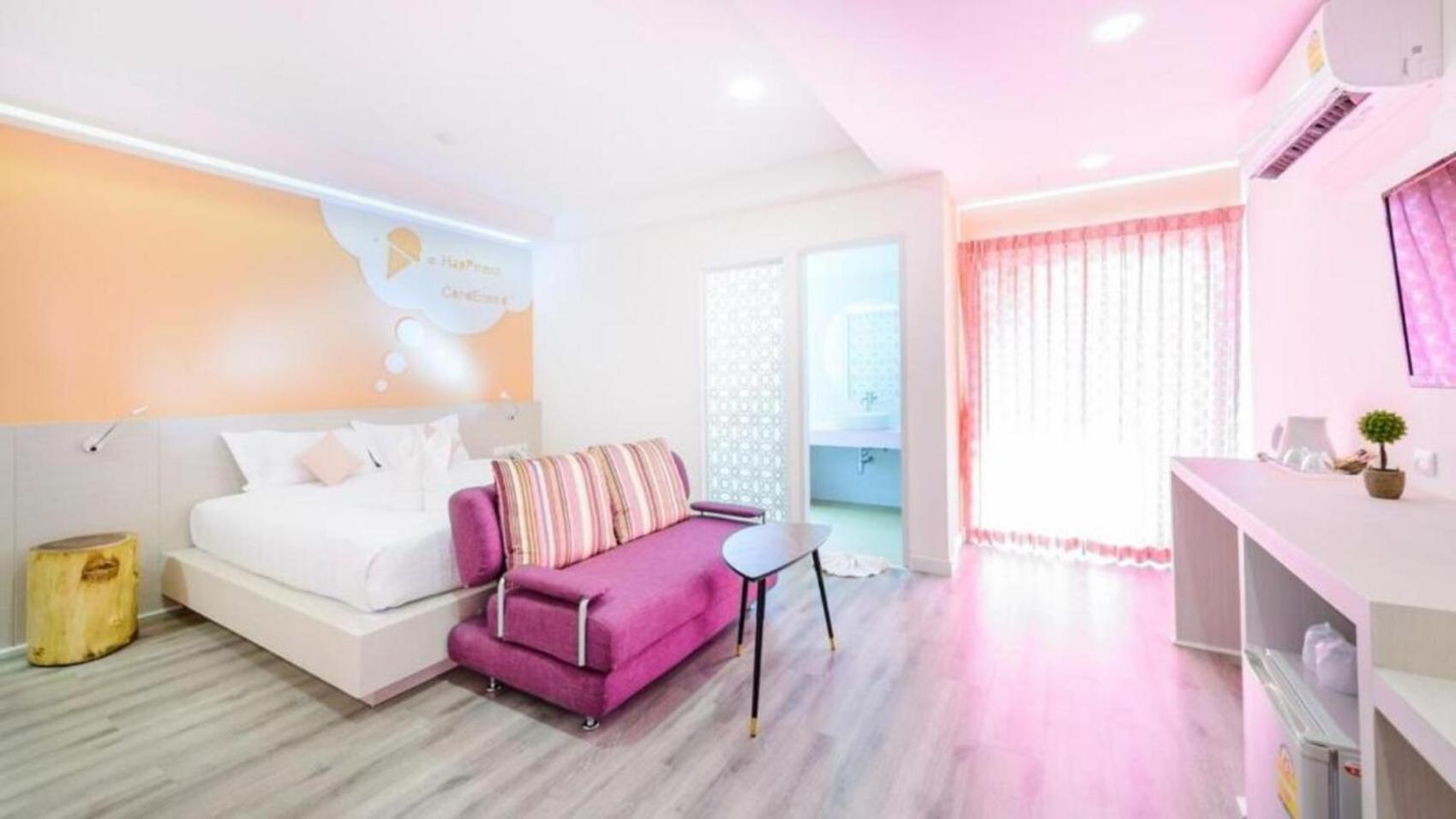 The Tint At Phuket Town - Sha Plus Bagian luar foto